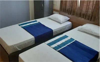 Guesture Stays Deluxe Room A/C
